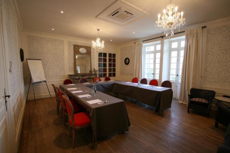 Charols Chateau Les Oliviers De Salettes מראה חיצוני תמונה
